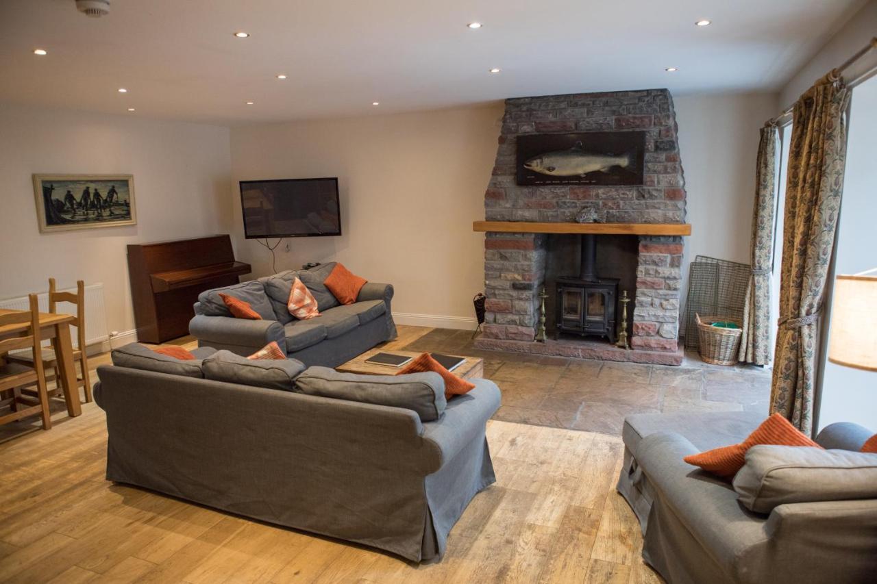 Auchendennan Farm Self Catering Cottages Balloch Ngoại thất bức ảnh